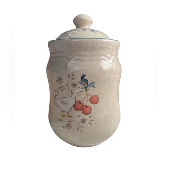 International China Stoneware Japan Other - Int’l China stoneware Japan goose print canister
